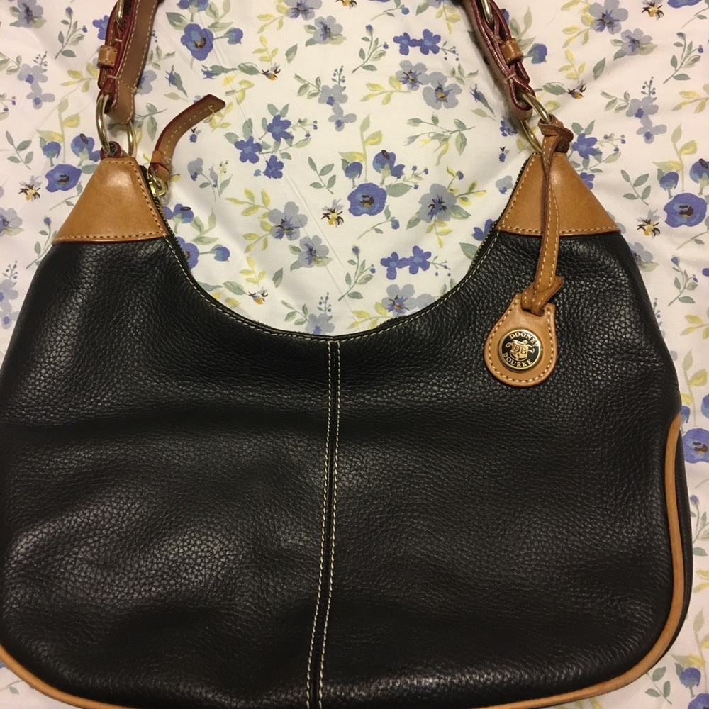 Vintage Black Leather Dooney and Bourke Purse
